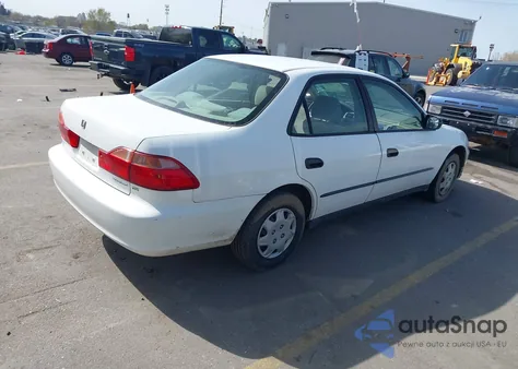 1999 Honda Accord Dx из США, поврежденный, VIN 1HGCF8546XA021544
